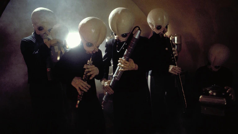 Plik:Zespol z Mos Eisley.jpeg