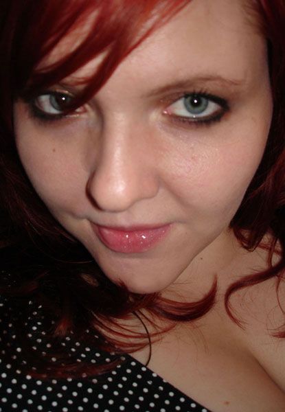Plik:Kelly Thompson.jpg