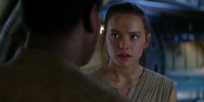 Plik:Rey i finn na falconie.jpg