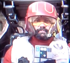 Plik:Red Two BATUU.jpg