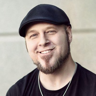Plik:Tom Taylor.jpg