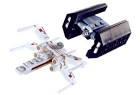 Plik:4484 MINI X-Wing Fighter and TIE Advanced.jpg