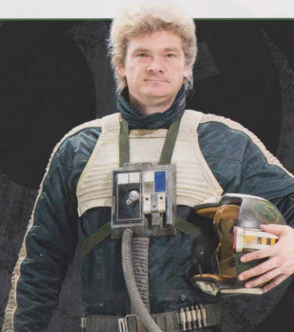 Plik:Farns Monsbee.png