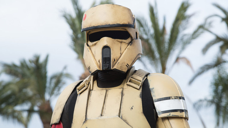 Plik:Shoretrooper.jpg