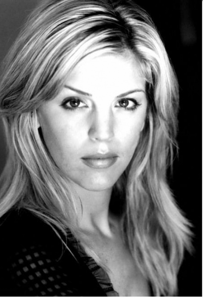 Plik:Amy Allen.jpg