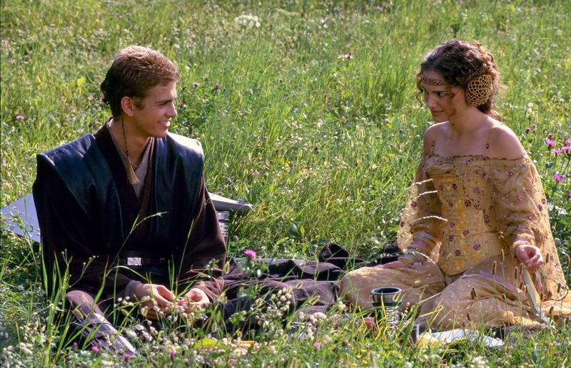 Plik:Padme Anakin na Naboo.jpg