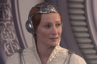 Plik:250px-Mon-mothma.jpg