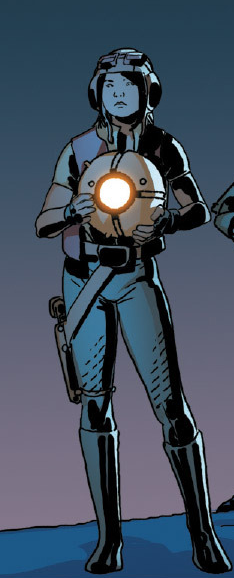 Plik:Aphra trzyma bombe.png