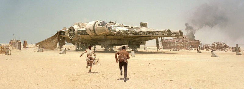 Plik:Falcon Jakku.jpg