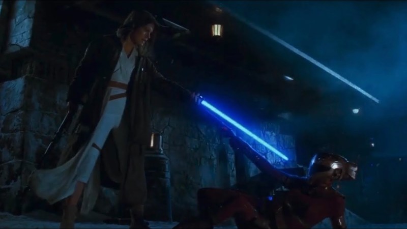Plik:Rey vs Zorii.jpg