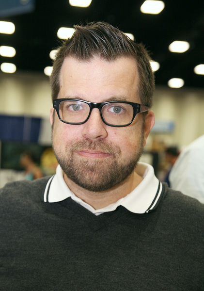 Plik:Phil Noto.png