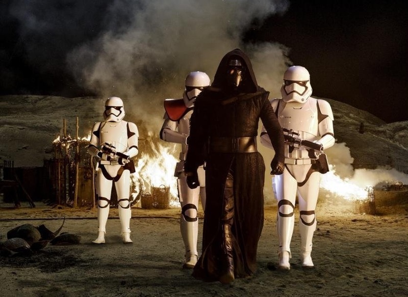 Plik:KyloStormtroopers.jpg