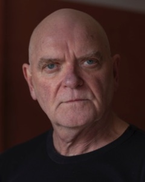 Plik:Angus MacInnes.jpg