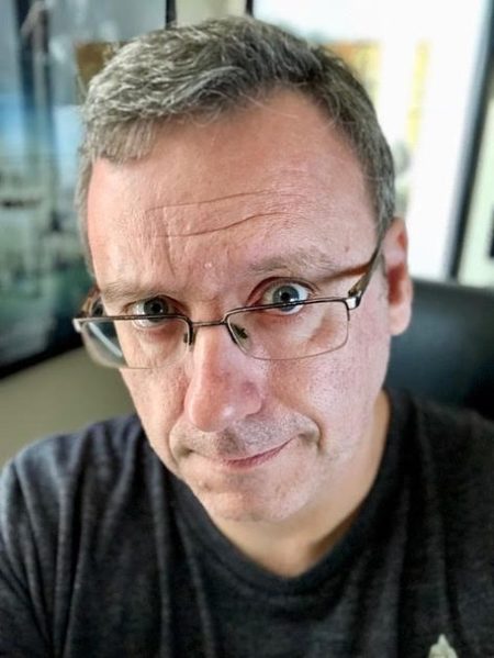 Plik:Gary Whitta.jpg